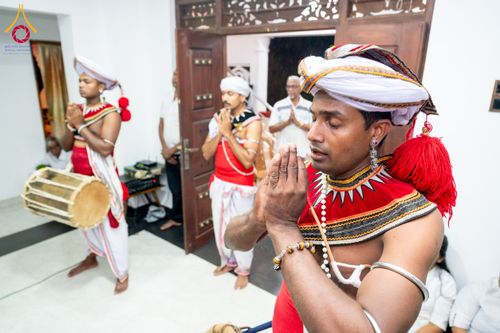 ภาพ No.175752:พิธีทอดผ้าป่าสมทบกฐิน ณ วัดอนุรุทธะอารนา เมืองมาตะเล ศรีลังกา โดยมูลนิธิธรรมกาย ในนามหลวงพ่อธัมมชโย วันที่ 7 พฤศจิกายน พ.ศ. 2567