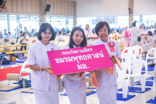 ภาพ No.128825:พิธีทอดผ้าป่าฉลองมหารัตนเจดีย์สิริปทุมสวรรค์ ณ ศูนย์ปฏิบัติธรรมภาคใต้ อ.บางกล่ำ จ.สงขลา วันที่ 10 มีนาคม พ.ศ. 2567