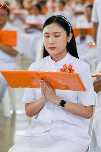 ภาพ No.160090:พิธีทอดผ้าป่าสมทบกฐินวัดพระธรรมกาย และสมทบกฐิน 30,000 วัดทั่วไทย ครั้งที่ 3 ณ สภาธรรมกายสากล วัดพระธรรมกาย วันพฤหัสบดีที่ 10 ตุลาคม พ.ศ. 2567