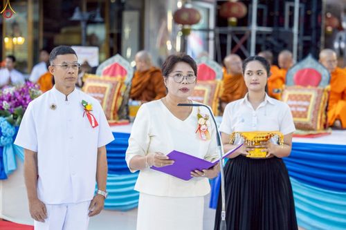 ภาพ No.237027:วันอาทิตย์ที่ 10 สิงหาคม พ.ศ. 2568 มหาสังฆทานครั้งยิ่งใหญ่ ตักบาตรพระ 10,000 รูป ถ.นิพัทธ์อุทิศ 3 ใจกลางนครหาดใหญ่ จ.สงขลา (ชุดที่ 2)