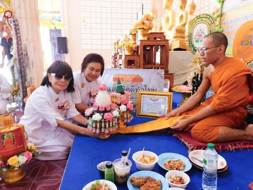 ภาพ No.170917:พิธีทอดกฐิน ณ วัดโพนไพล จ.นครราชสีมา ในโครงการกฐินสามัคคีทั่วไทย 30,000 วัด บูชาธรรม 80 ปี หลวงพ่อธัมมชโย โดยคณะศิษยานุศิษย์วัดพระธรรมกาย วันที่ 27 ตุลาคม พ.ศ. 2567