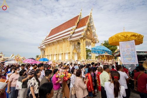 ภาพ No.99450:พิธีทอดกฐินสามัคคีทั่วไทย 5,000 วัด ณ วัดคลองเก้า จ.ปทุมธานี วันที่ 26 พฤศจิกายน พ.ศ. 2566