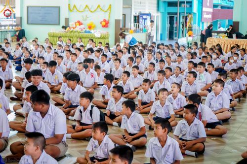 ภาพ No.104767:วันรวมพลังเด็กดี V-star ผู้นำฟื้นฟูศีลธรรมโลก จังหวัดพังงา วันที่ 22 ธันวาคม พ.ศ. 2566 ณ โรงเรียนอนุบาลพังงา