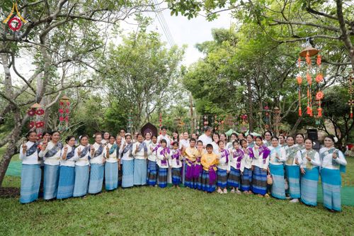 ภาพ No.165613:พิธีทอดกฐินศูนย์ปฏิบัติธรรมแก้วภูเรือ จ.เลย ในโครงการกฐินสามัคคีทั่วไทย 30,000 วัด บูชาธรรม 80 ปี หลวงพ่อธัมมชโย โดยคณะศิษยานุศิษย์วัดพระธรรมกาย วันที่ 20 ตุลาคม พ.ศ. 2567