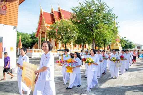 ภาพ No.92959:พิธีทอดกฐินสามัคคีทั่วไทย 5,000 วัด โดยคณะศิษยานุศิษย์วัดพระธรรมกาย น้อมบูชาธรรม 79 ปี หลวงพ่อธัมมชโย ณ วัดทรงศิรินาวาส จ.บุรีรัมย์ วันที่ 8 พฤศจิกายน พ.ศ.2566