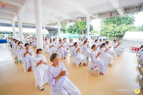 ภาพ No.248407:วันที่ 26-28 กันยายน พ.ศ. 2568 โครงการอบรมอุบาสกแก้ว อุบาสิกาแก้ว รุ่นที่ 3 ผู้แทนทอดกฐินสามัคคีทั่วไทย 30,000 วัด บูชาธรรม 81 ปี หลวงพ่อธัมมชโย ณ ศูนย์ปฏิบัติธรรมสวนผึ้ง จ.ราชบุรี