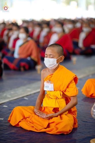 ภาพ No.76523:คณะสงฆ์และสามเณรบังกลาเทศ ปฎิบัติธรรมและจุดโคมประทีปถวายเป็นพุทธบูชา วันที่ 17 กุมภาพันธ์ พ.ศ. 2566