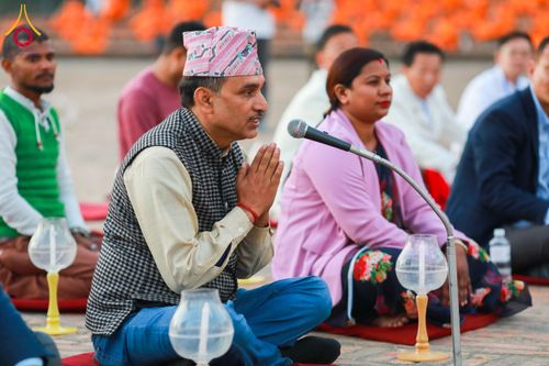 ภาพ No.130589:พิธีจุดโคมประทีปถวายเป็นพุทธบูชา ในโครงการบรรพชา 1,250 รูป ณ มหาวิหารมายาเทวี แดนประสูติ สวนลุมพินี ประเทศเนปาล วันที่ 9 มีนาคม พ.ศ. 2567