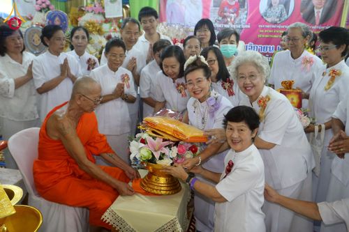 ภาพ No.274554:วันที่ 5 พฤศจิกายน พ.ศ. 2568 พิธีทอดกฐินสามัคคีทั่วไทย ณ วัดประดู่บางจาก เขตภาษีเจริญ กรุงเทพมหานคร โดยคณะศิษยานุศิษย์ บูชาธรรม 81 ปี หลวงพ่อธัมมชโย
