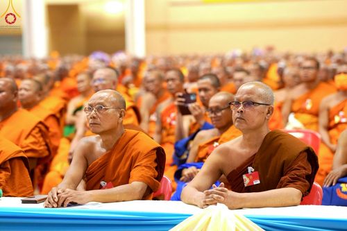 ภาพ No.219505:วันอังคารที่ 22 เมษายน พ.ศ. 2568 สัมมนาสงฆ์ เพื่อความมั่นคงและความเจริญรุ่งเรืองแห่งพระพุทธศาสนา  เนื่องในวันคุ้มครองโลก พิธีถวายมหาสังฆทานแด่คณะสงฆ์ 40,000 กว่าวัดทั่วประเทศ ณ วัดพระธรรมกาย จ.ปทุมธานี
