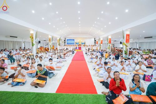 ภาพ No.98007:พิธีทอดกฐินเพื่อสร้างครัวมหาทาน ณ ศูนย์ปฎิบัติธรรมเพชรบูรณ์ ต.นาป่า อ. เมือง จ.เพชรบูรณ์ วันที่ 19 พฤศจิกายน พ.ศ. 2566