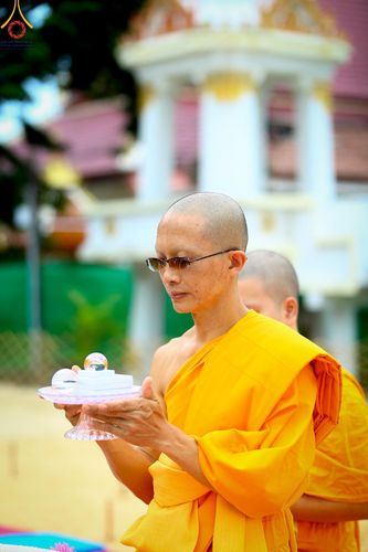 ภาพ No.140415:พิธีตอกเสาเข็มเป็นปฐมฤกษ์ เพื่อสร้างกุฎิและหอสวดมนต์ และพิธีทอดผ้าป่าบำรุงวัด ณ วัดกลางธนรินทร์ ต.บ้านแป้ง อ.พรหมบุรี จ.สิงห์บุรี วันอาทิตย์ที่ 9 มิถุนายน พ.ศ.2567