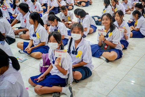 ภาพ No.105082:วันรวมพลังเด็กดี V-star ผู้นำฟื้นฟูศีลธรรมโลก จังหวัดภูเก็ต วันที่ 19 ธันวาคม พ.ศ. 2566 ณ โรงเรียนเมืองถลาง จ.ภูเก็ต