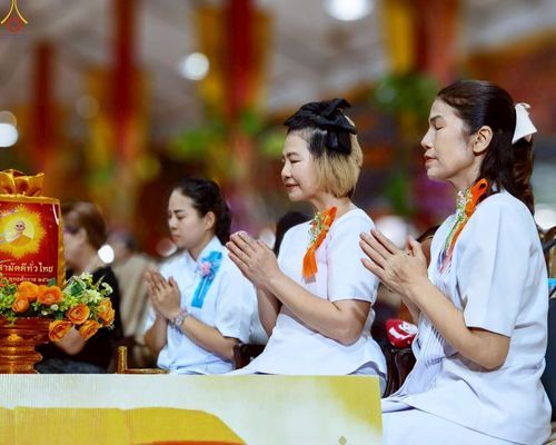 ภาพ No.272374:วันที่ 1 พฤศจิกายน พ.ศ. 2568 พิธีทอดกฐินสามัคคีทั่วไทย ณ วัดสุขวนาราม ต.ดอนรวก  อ.ดอนตูม จ.นครปฐม โดยคณะศิษยานุศิษย์ บูชาธรรม 81 ปี หลวงพ่อธัมมชโย