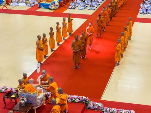 ภาพ No.147020:พิธีมุทิตาสักการะพระภิกษุ ผู้สอบได้เปรียญธรรม 9 ประโยคระดับโลกปีที่ 36, พิธีมอบโล่เกียรติยศและทุนการศึกษา สำนักเรียนบาลีดีเด่นทั่วประเทศ, พิธีถวายมหาสังฆทานคณะสงฆ์ 2,000 กว่าวัด ทั่วประเทศ ปีที่ 24, พิธีถวายไทยธรรมคณะสงฆ์ 323 วัด 4 จังหวัดชายแดนภาคใต้