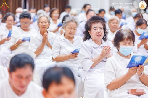 ภาพ No.157798:โครงการอบรมอุบาสก อุบาสิกาแก้ว  ตัวแทนทอดกฐิน 30,000 วัด ทั่วไทย บูชาธรรม 80 ปี หลวงพ่อธัมมชโย โซนตะวันตก 6 จังหวัด รุ่นที่ 3 ระหว่างวันที่ 20-22 กันยายน พ.ศ. 2567 ณ ศูนย์อบรมเยาวชนกาญจนบุรี