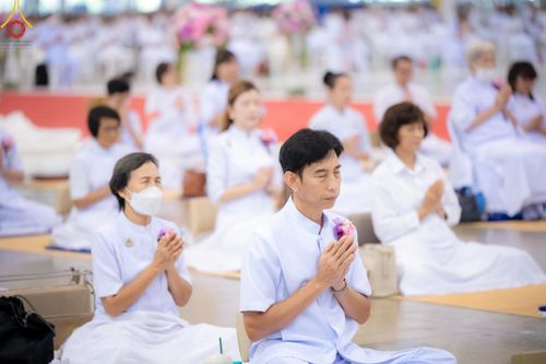 ภาพ No.149696:พิธีจุดเทียนใจ ไฟนิรันดร์ อนันตชัย วันอาทิตย์ที่ 25 สิงหาคม พ.ศ.2567 วัดพระธรรมกาย จ.ปทุมธานี