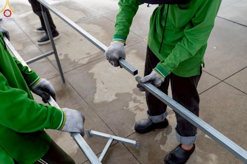 ภาพ No.218750:วันศุกร์ที่ 18 เมษายน พ.ศ. 2568 การเตรียมงานในลานธรรม , พระมหาธรรมกายเจดีย์ เพื่องานวันคุ้มครองโลก 22 เมษายน พ.ศ. 2568