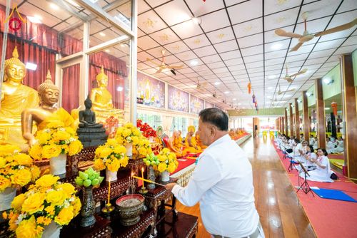 ภาพ No.195660:พิธีทอดผ้าป่าทำนุบำรุงศาสนสถาน ณ วัดคู้สลอดวุฒิโสภณ ต.คู้สลอด อ.ลาดบัวหลวง จ.พระนครศรีอยุธยา ในโครงการธรรมยาตรา กตัญญูบูชา มหาปูชนียาจารย์ พระมงคลเทพมุนี(สด จนฺทสโร) พระผู้ปราบมาร อนุสรณ์สถาน 7 แห่ง ปีที่ 13 วันที่ 13 มกราคม พ.ศ. 2568