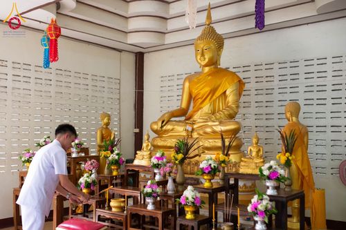 ภาพ No.178281:พิธีทอดกฐิน ณ ศูนย์ปฏิบัติธรรมเทียนถวาย ต.หนองไทร อ.ด่านขุนทด จ.นครราชสีมา ในโครงการทอดกฐินสามัคคีทั่วไทย 30,000 วัด บูชาธรรม 80 ปี หลวงพ่อธัมมชโย โดยคณะศิษยานุศิษย์วัดพระธรรมกาย วันที่ 7 พฤศจิกายน พ.ศ. 2567