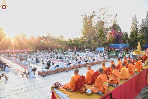 ภาพ No.75674:พิธีเจริญพระพุทธมนต์ และ ตักบาตรพระ 1,111 รูป  บำเพ็ญกุศลเพื่อถวายพระพรชัยมงคลแด่  สมเด็จพระเจ้าลูกเธอ เจ้าฟ้าพัชรกิติยาภา นเรนทิราเทพยวดี กรมหลวงราชสาริณีสิริพัชร มหาวัชรราชธิดา วันเสาร์ที่ 11 กุมภาพันธ์ พ.ศ. 2566 ณ วัดห้วยตองสัก อ.จอมทอง จ.เชียงใหม่