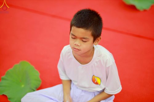 ภาพ No.213750:วันเสาร์ที่ 29 มีนาคม พ.ศ. 2568 พิธีตัดปอยผม ขอขมาผู้ปกครอง มอบบาตร-ผ้าไตร และพิธีบรรพชาสามเณร ณ ศูนย์ปฏิบัติธรรมจังหวัดระยอง (บ้านช่องลม) ต.บางบุตร อ.บ้านค่าย จ.ระยอง