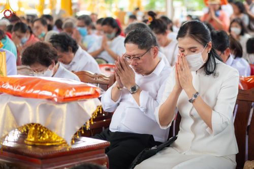 ภาพ No.99503:พิธีทอดกฐินสามัคคีทั่วไทย 5,000 วัด ณ วัดไผ่เลี้ยง กรุงเทพฯ วันที่ 26 พฤศจิกายน พ.ศ. 2566
