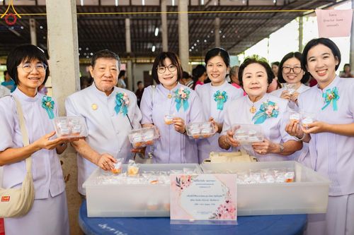 ภาพ No.170078:พิธีทอดกฐิน ณ วัดทุ่งวิจิตร อ.นาดี จ.ปราจีนบุรี ในโครงการกฐินสามัคคีทั่วไทย 30,000 วัด บูชาธรรม 80 ปี หลวงพ่อธัมมชโย โดยคณะศิษยานุศิษย์วัดพระธรรมกาย วันที่ 27 ตุลาคม พ.ศ. 2567