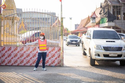 ภาพ No.117712:V.17 สำเร็จๆ การเตรียมงาน เก็บงาน การรับบุญของเจ้าหน้าที่หน่วยงานต่างๆ เพื่อโครงการธรรมยาตรา กตัญญูบูชามหาปูชนียาจารย์ พระมงคลเทพมุนี (สด จนฺทสโร) พระผู้ปราบมาร อนุสรณ์สถาน 7 แห่ง ปีที่ 12 ระหว่างวันที่ 2 - 31 มกราคม พ.ศ.2567