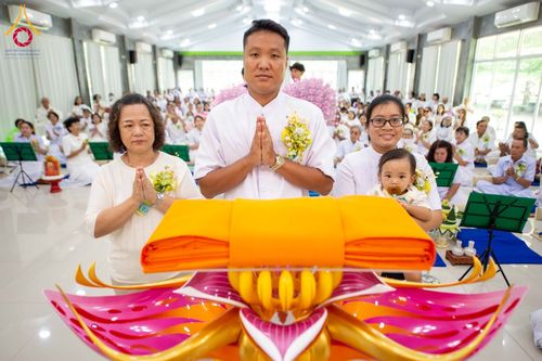 ภาพ No.165713:พิธีทอดกฐิน ศูนย์ปฎิบัติธรรมดอยหล่อ จ.เชียงใหม่ ในโครงการกฐินสามัคคีทั่วไทย 30,000 วัด บูชาธรรม 80 ปี หลวงพ่อธัมมชโย โดยคณะศิษยานุศิษย์วัดพระธรรมกาย วันที่ 20 ตุลาคม พ.ศ. 2567