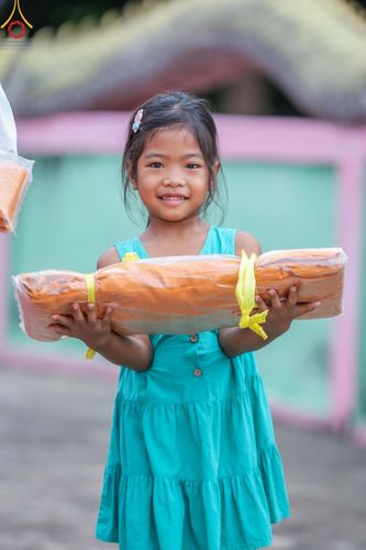 ภาพ No.163186:โครงการกฐินสามัคคีทั่วไทย 30,000 วัด บูชาธรรม 80 ปี หลวงพ่อธัมมชโย โดย คณะศิษยานุศิษย์วัดพระธรรมกาย ณ วัดหนองกาดำบำรุงธรรม จ.พิษณุโลก วันที่ 19 ตุลาคม พ.ศ. 2567