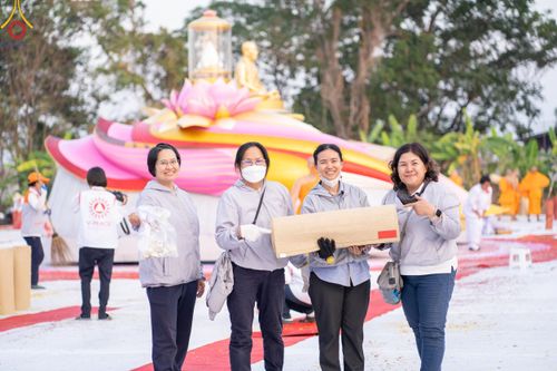 ภาพ No.112419:V.11 สามารถ การเตรียมงาน เก็บงาน การรับบุญของเจ้าหน้าที่หน่วยงานต่างๆ เพื่อโครงการธรรมยาตรา กตัญญูบูชา มหาปูชนียาจารย์ พระมงคลเทพมุนี (สด จนฺทสโร) พระผู้ปราบมาร อนุสรณ์สถาน 7 แห่ง ปีที่ 12 ระหว่างวันที่ 2 - 31 มกราคม พ.ศ.2567