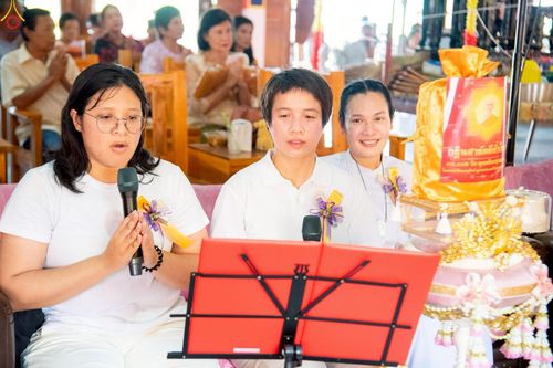 ภาพ No.253326:วันที่ 12 ตุลาคม พ.ศ. 2568 พิธีทอดกฐินสามัคคีทั่วไทย 30,000 วัด โดยคณะศิษยานุศิษย์ บูชาธรรม 81 ปี หลวงพ่อธัมมชโย ณ วัดกลางทุ่ง อ.มหาราช จ.พระนครศรีอยุธยา