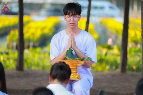 ภาพ No.135273:พิธีปลงผม ธรรมทายาท ระดับอุดมศึกษา รุ่นที่ 51 ภาคฤดูร้อน ณ วัดพระธรรมกาย จ.ปทุมธานี วันเสาร์ที่ 6 เมษายน พ.ศ. 2567