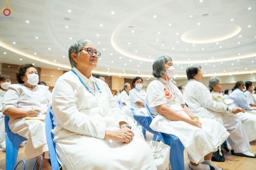 ภาพ No.90364:งานสัมมนา ผู้นำบุญยอดกัลยาณมิตร 77 จังหวัดทั่วไทย โครงการกฐินสามัคคีทั่วไทย 5,000 วัด พุทธศักราช 2566 และโครงการอุปสมบท 3,000 รูป บูชาธรรมมหาปูชนียาจารย์ ระหว่าง วันที่ 6 - 8 ตุลาคม พ.ศ. 2566 ณ จ.นครราชสีมา