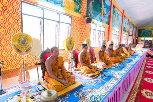 ภาพ No.98945:พิธีทอดกฐินสามัคคีทั่วไทย 5,000 วัด  ณ วัดกันทรอมอุดม อ.ขุนหาญ จ.ศรีสะเกษ วันที่ 26 พฤศจิกายน พ.ศ. 2566