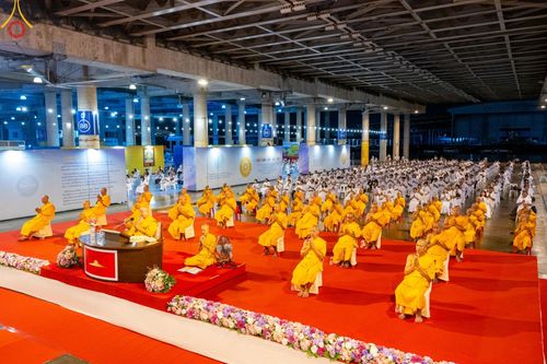 ภาพ No.137370:พิธีฉลองชัยสวดมนต์บทธรรมจักร 6,400,000,000 จบ ณ มหารัตนวิหารคด วัดพระธรรมกาย ในวันวิสาขบูชา พุธที่ 22 พฤษภาคม พ.ศ. 2567 ( วันพระขึ้น 15 ค่ำ เดือน 6 )