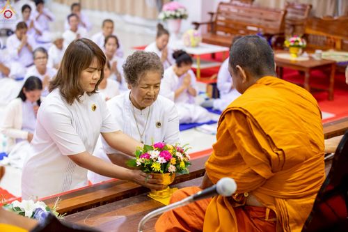 ภาพ No.248191:วันที่ 26-28 กันยายน พ.ศ. 2568 โครงการอบรมอุบาสกแก้ว อุบาสิกาแก้ว รุ่นที่ 3 ผู้แทนทอดกฐินสามัคคีทั่วไทย 30,000 วัด บูชาธรรม 81 ปี หลวงพ่อธัมมชโย ณ ธุดงคสถานสุราษฎร์ธานี