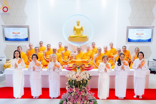 ภาพ No.96484:พิธีทอดกฐินวัดพระธรรมกายสตอกโฮล์ม ประเทศสวีเดน วันอาทิตย์ที่ 19 พฤศจิกายน พ.ศ. 2566  ณ วัดพระธรรมกายสตอกโฮล์ม ประเทศสวีเดน