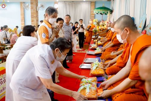 ภาพ No.253480:วันที่ 12 ตุลาคม พ.ศ. 2568 พิธีทอดกฐินสามัคคีทั่วไทย 30,000 วัด โดยคณะศิษยานุศิษย์ บูชาธรรม 81 ปี หลวงพ่อธัมมชโย ณ วัดแก้วแจ่มฟ้า เขตบางรัก กรุงเทพฯ