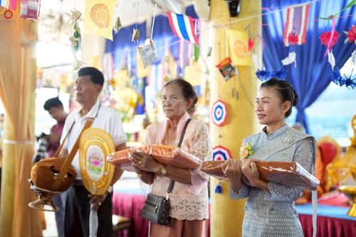 ภาพ No.264058:วันที่ 24 ตุลาคม พ.ศ. 2568 พิธีทอดกฐินสามัคคีทั่วไทย 30,000 วัด โดยคณะศิษยานุศิษย์ บูชาธรรม 81 ปี หลวงพ่อธัมมชโย ณ วัดบ้านปรางค์ อ.คง จ.นครราชสีมา