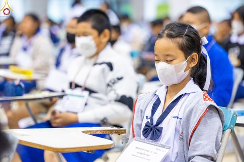 ภาพ No.104227:โครงการตอบปัญหาธรรมะทางก้าวหน้า ครั้งที่ 41 รอบชิงชนะเลิศระดับชาติ วันเสาร์ที่ 23 ธันวาคม พ.ศ. 2566 ณ ห้องแก้วสารพัดนึก วัดพระธรรมกาย จัดโดย ชมรมพุทธศาสตร์สากล