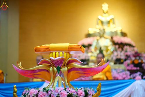 ภาพ No.183839:พิธีทอดกฐิน ณ ศูนย์กัลยาณมิตรพิจิตร ในโครงการทอดกฐินสามัคคีทั่วไทย 30,000 วัด บูชาธรรม 80 ปี หลวงพ่อธัมมชโย โดยคณะศิษยานุศิษย์วัดพระธรรมกาย วันที่ 11 พฤศจิกายน พ.ศ. 2567