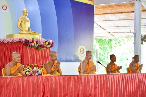 ภาพ No.132956:พิธีทอดผ้าป่าสามัคคีเพื่อสร้างทุกสิ่ง ณ ศูนย์ปฏิบัติธรรมบุญประสาน ต.พญาเย็น อ.ปากช่อง จ.นครราชสีมา