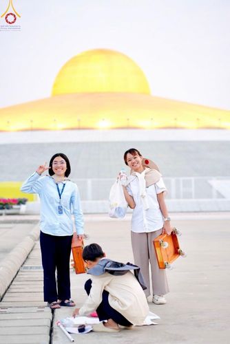 ภาพ No.120814:V.20 เป็นปลื้ม การเตรียมงาน เก็บงาน การรับบุญของเจ้าหน้าที่หน่วยงานต่างๆ เพื่อโครงการธรรมยาตรา กตัญญูบูชา มหาปูชนียาจารย์ พระมงคลเทพมุนี (สด จนฺทสโร) พระผู้ปราบมาร อนุสรณ์สถาน 7 แห่ง ปีที่ 12 ระหว่างวันที่ 2 - 31 มกราคม พ.ศ.2567