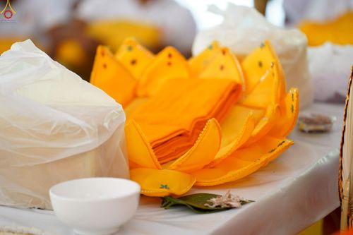 ภาพ No.264854:วันที่ 17 ตุลาคม พ.ศ. 2568 กฐินสมทบต่างประเทศ บูชาธรรม 81 ปี หลวงพ่อธัมมชโย ณ วัดศรีบุปผาราม เมืองปัลเลโปลา ประเทศศรีลังกา 