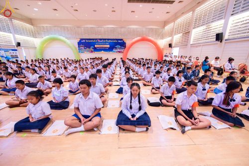 ภาพ No.103605:วันรวมพลังเด็กดี V-star ผู้นำฟื้นฟูศีลธรรมโลก จังหวัดสมุทรปราการ วันพุธที่ 20 ธันวาคม พ.ศ. 2566 ณ เมืองโบราณ จ.สมุทรปราการ