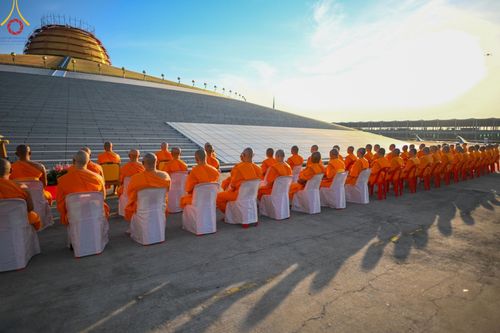ภาพ No.194463:พิธีปฐมเริ่มสุวรรณรังสรรค์มหาธรรมกายเจดีย์ วันจันทร์ที่ 13 มกราคม พ.ศ. 2568 ณ มหาธรรมกายเจดีย์ วัดพระธรรมกาย จ.ปทุมธานี