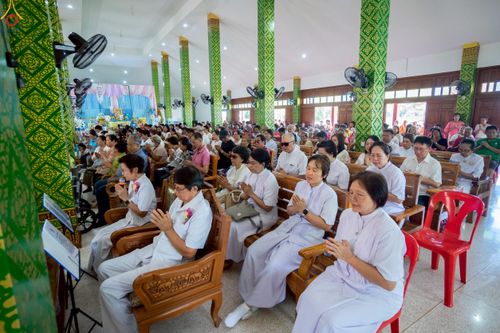 ภาพ No.257902:วันที่ 19 ตุลาคม พ.ศ. 2568 พิธีทอดกฐินสามัคคีทั่วไทย 30,000 วัด โดยคณะศิษยานุศิษย์ บูชาธรรม 81 ปี หลวงพ่อธัมมชโย ณ วัดสันติธรรมาราม ต.วังน้อย อ.วังน้อย จ.พระนครศรีอยุธยา