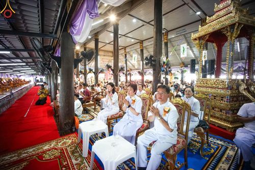 ภาพ No.164573:พิธีทอดกฐิน ณ วัดทางหลวง อ.บางซ้าย จ.พระนครศรีอยุธยา ในโครงการกฐินสามัคคีทั่วไทย 30,000 วัด บูชาธรรม 80 ปี หลวงพ่อธัมมชโย โดยคณะศิษยานุศิษย์วัดพระธรรมกาย วันที่ 20 ตุลาคม พ.ศ. 2567